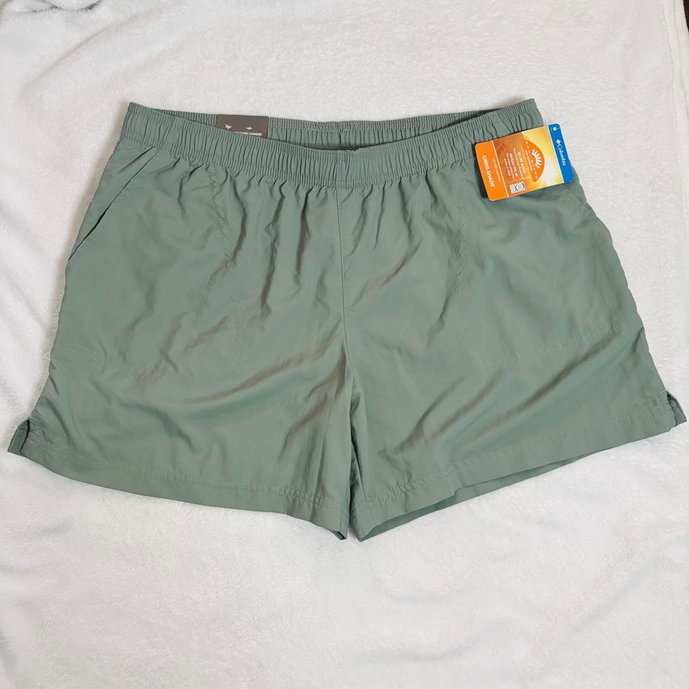 Columbia New Omni-Shade Court Shorts Women’s Size L Green UPF 30